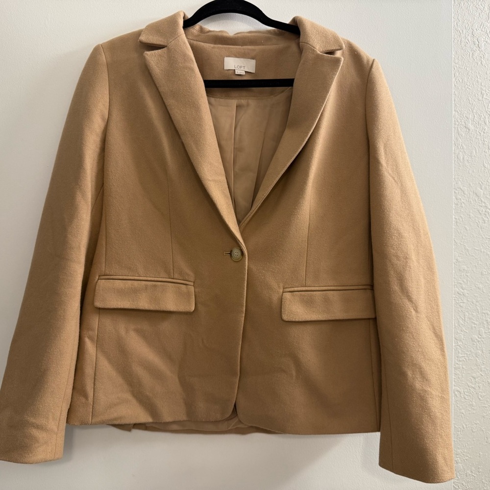 LOFT Camel Women's Blazer